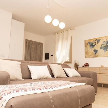 Appartamento Maria'S House テウラーダ エクステリア 写真