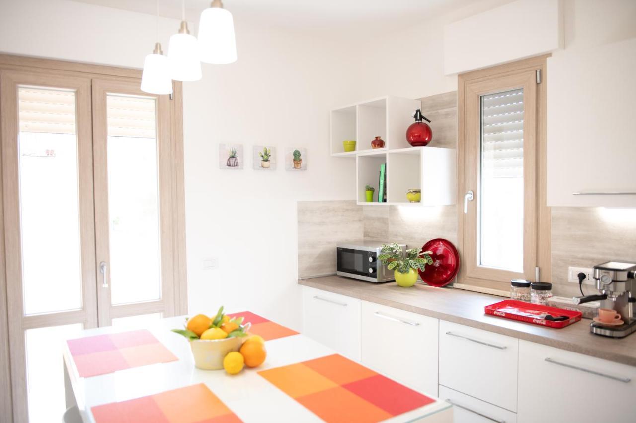 Appartamento Maria'S House テウラーダ エクステリア 写真